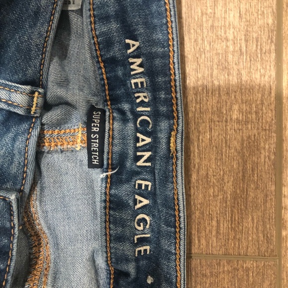 American Eagle Super Stretch Jegging. Women/Teen Size 0 Regular - Picture 3 of 5